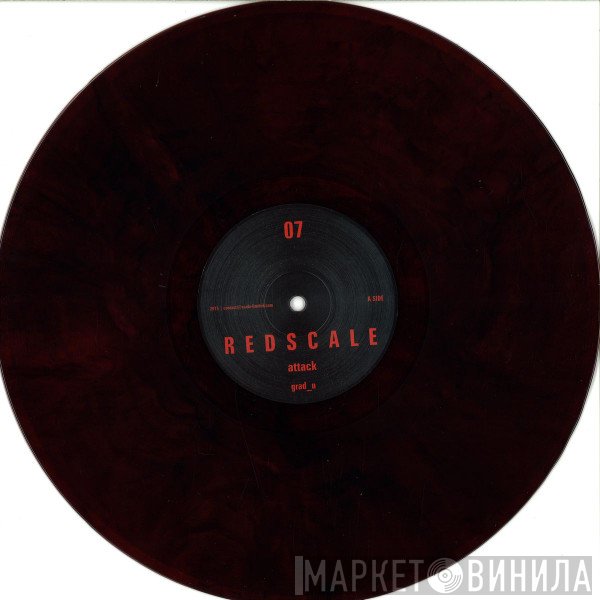Grad_U  - Redscale 07