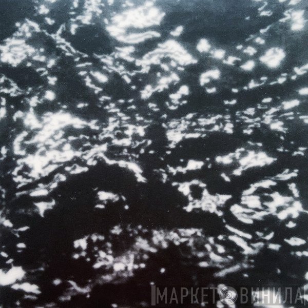 Grouper - A I A : Dream Loss