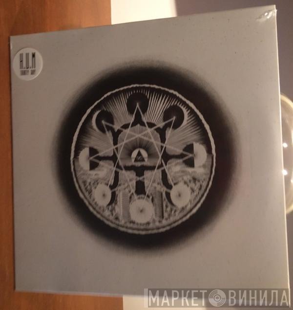 H.U.M - Trinity Way