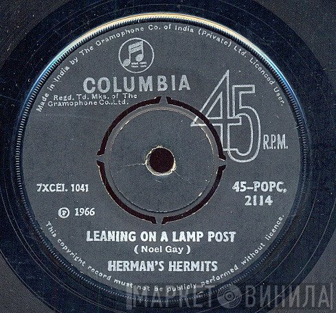 Herman's Hermits - Leaning On The Lamp Post / Hold On!