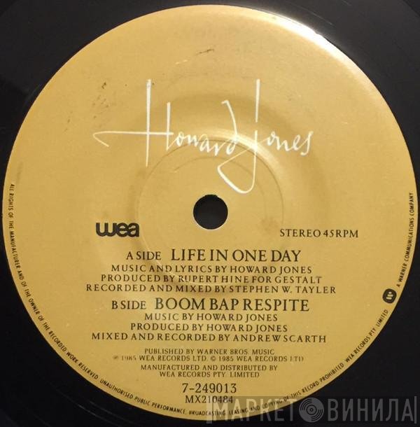 Howard Jones  - Life In One Day