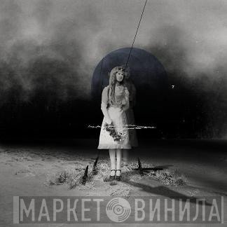 Isnaj Dui, Orla Wren, Aaron Martin  - The Blizzard That Birthed Her