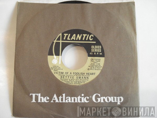 Jackie Moore, Bettye Swann - Victim Of A Foolish Heart