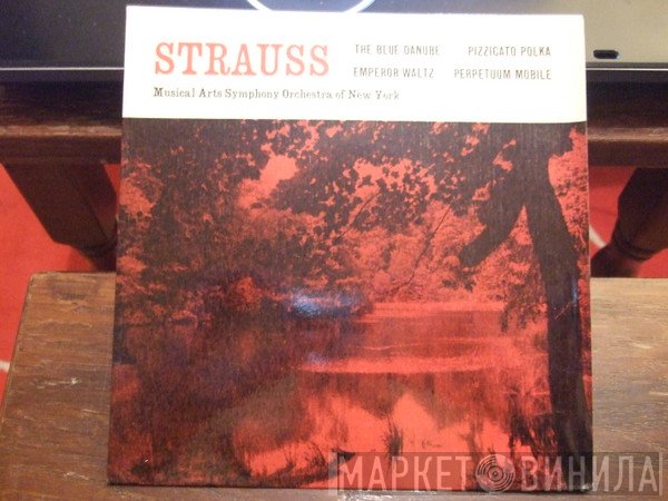 Johann Strauss Jr., Musical Arts Symphony Orchestra Of New York - The Blue Danube / Pizzicato Polka / Emperor Waltz / Perpetuum Mobile