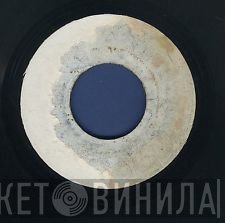Johnny Clarke  - Stranger In Love
