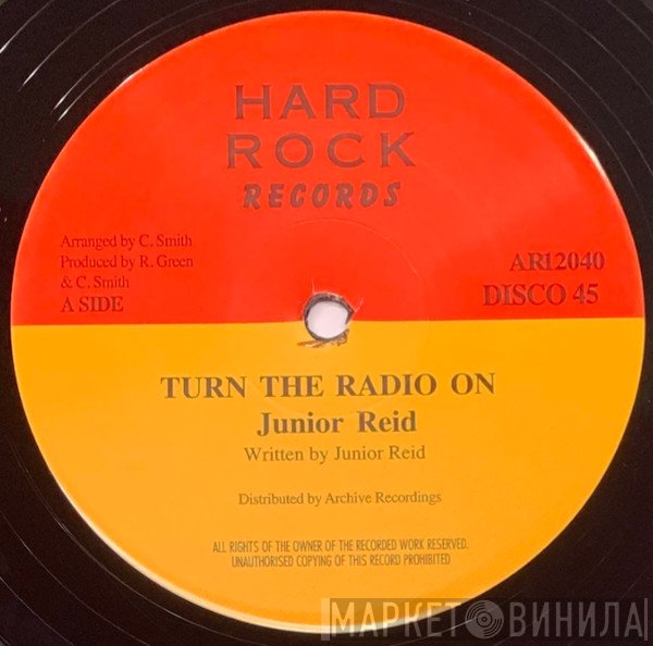 Junior Reid - Turn The Radio On