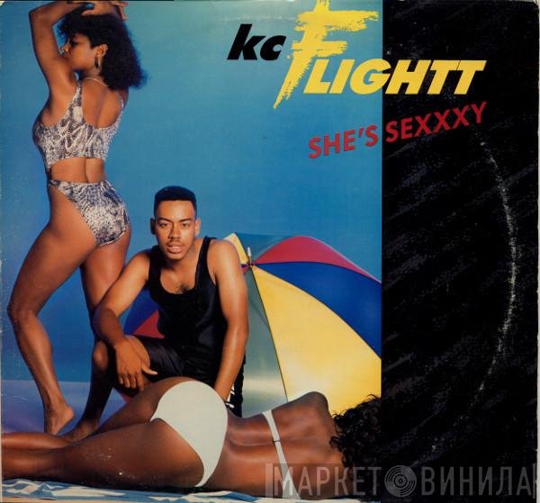 KC Flightt - She's Sexxxy