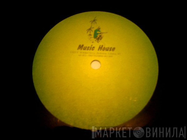 LTJ Bukem  - Music (Peshay Rework)