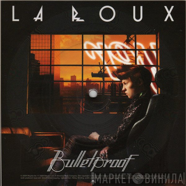 La Roux  - Bulletproof