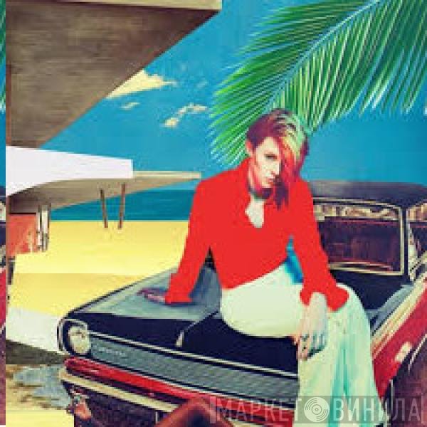 La Roux  - Trouble In Paradise