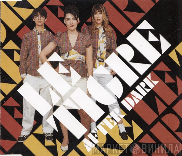 Le Tigre - After Dark