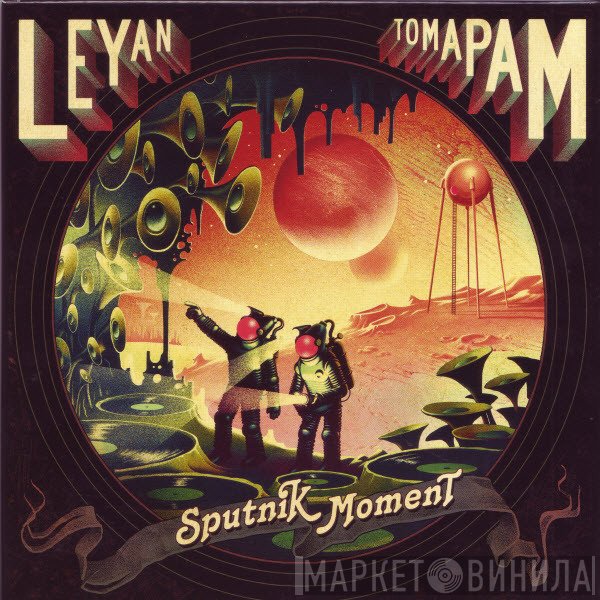 Le Yan & Tomapam  - Sputnik Moment