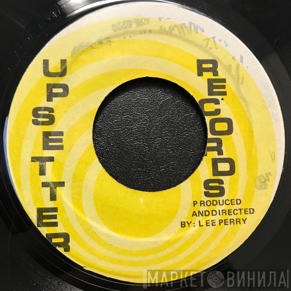 Lee Perry  - Inna Iwah