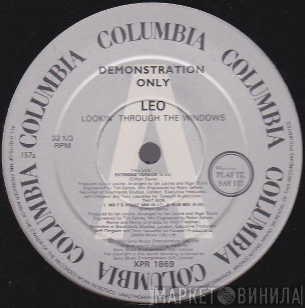 Leo  - Lookin' Through The Windows
