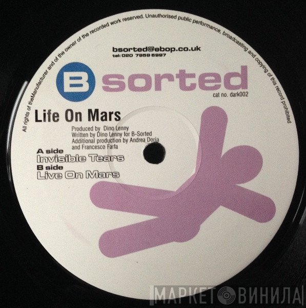 Life On Mars - Invisible Tears / Live On Mars