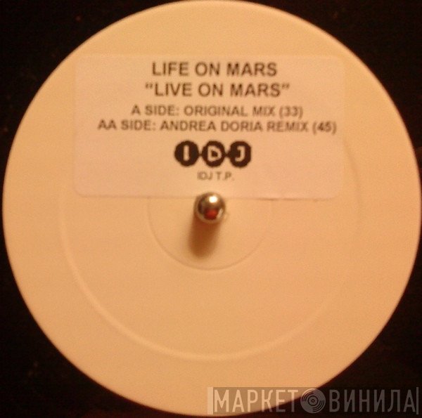 Life On Mars - Live On Mars