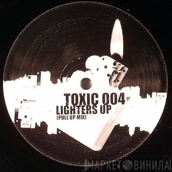 Lil' Kim - Lighters Up (Roll Out Mix) / Lighters Up (Pull Up Mix)