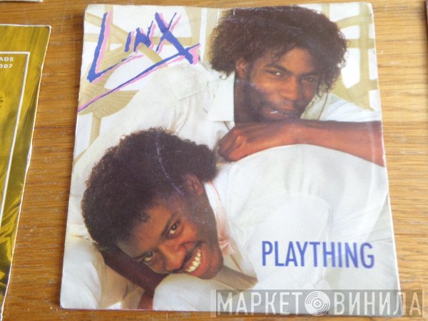 Linx  - Plaything