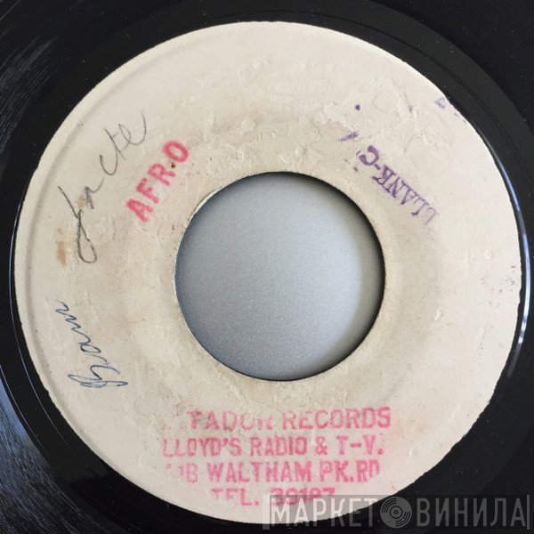 Lloyd Robinson, Neville Hinds - The Worm / Afro