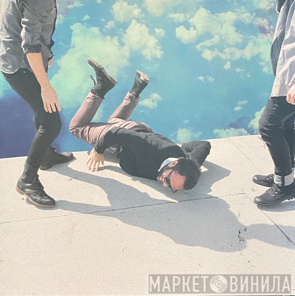 Local Natives  - Hummingbird