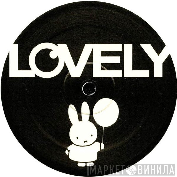  - Lovely EP