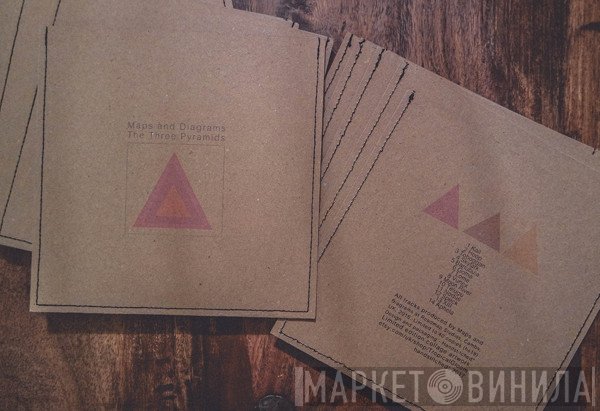 Maps & Diagrams  - The Three Pyramids