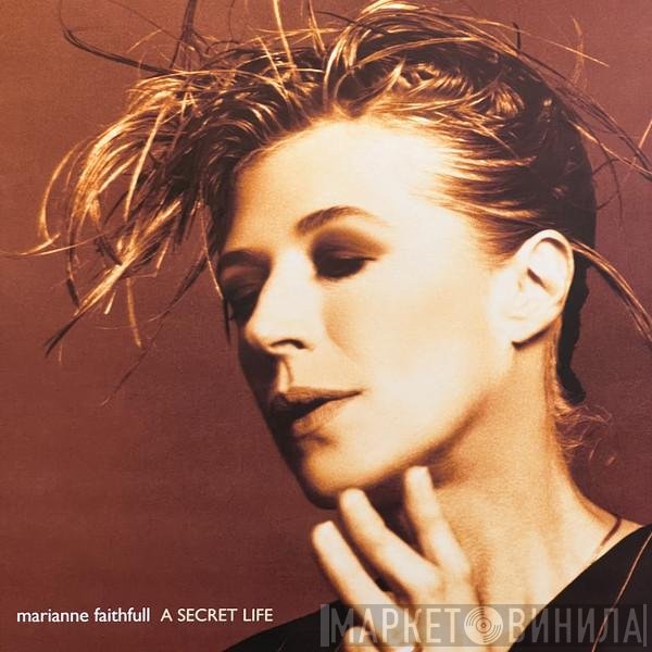 Marianne Faithfull - A Secret Life