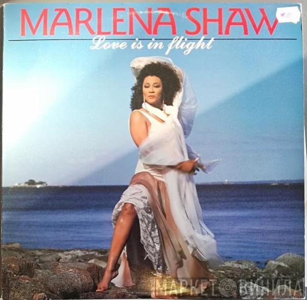 Marlena Shaw  - Love Is In Flight