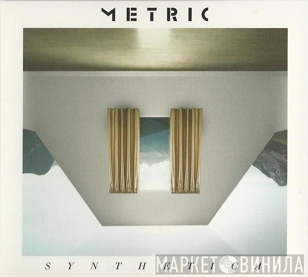 Metric  - Synthetica