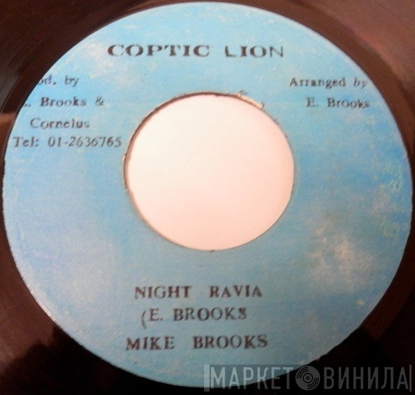 Mike Brooks  - Night Ravia
