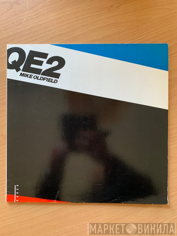 Mike Oldfield  - QE2