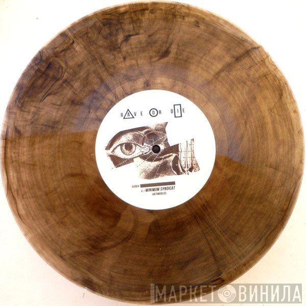 Minimum Syndicat / Umwelt  - Rave Or Die 04