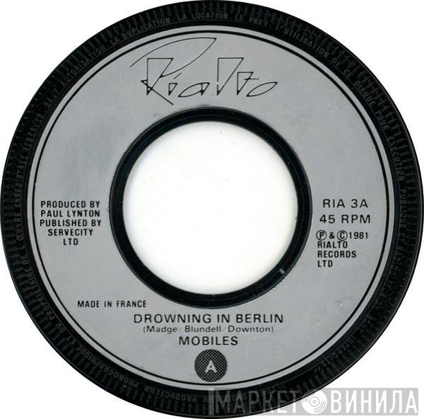 Mobiles - Drowning In Berlin