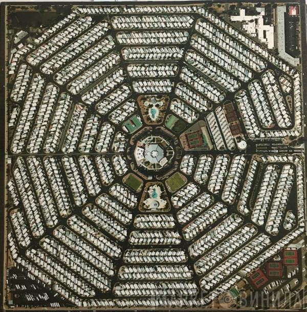 Modest Mouse  - Strangers To Ourselves