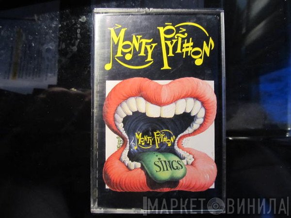 Monty Python  - Monty Python Sings