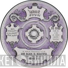 Nickie Lee - And Black Is Beautiful