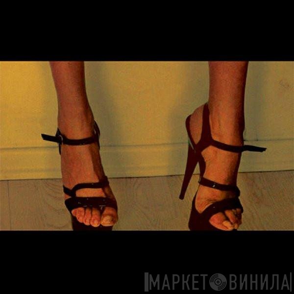 Nina Kraviz  - I'm Week