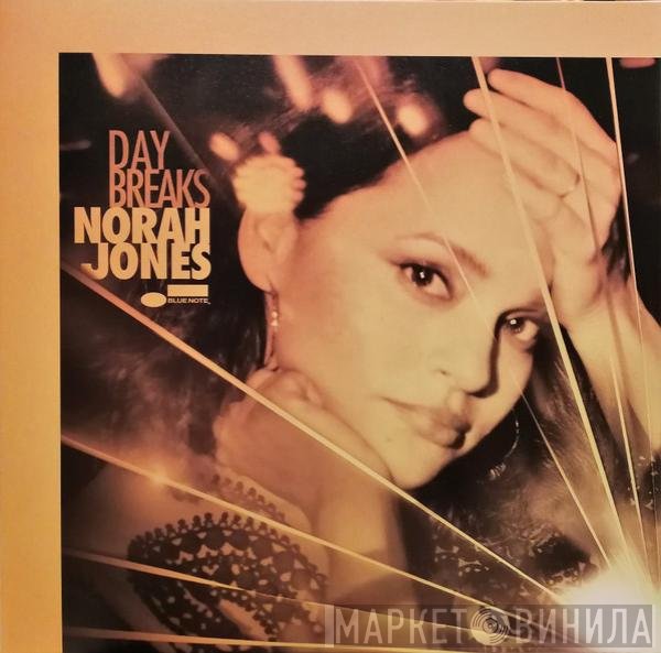Norah Jones  - Day Breaks
