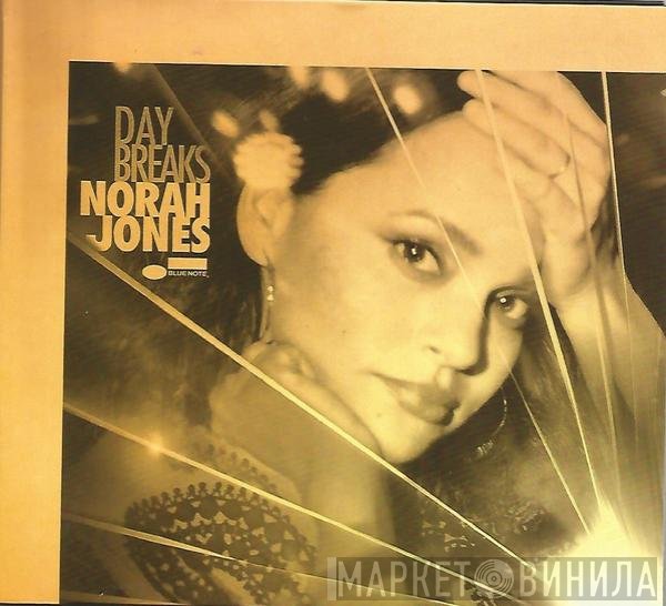 Norah Jones  - Day Breaks