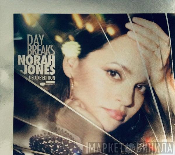 Norah Jones  - Day Breaks