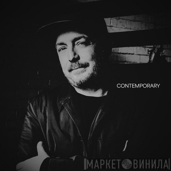 Oliver $ - Contemporary