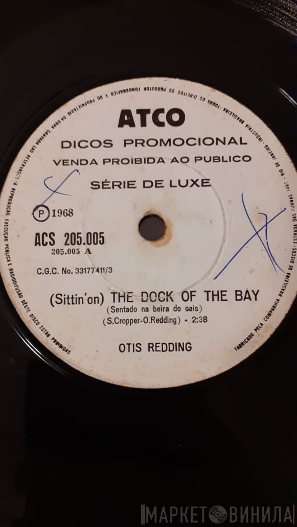Otis Redding - (Sittin'on) The Dock Of The Bay