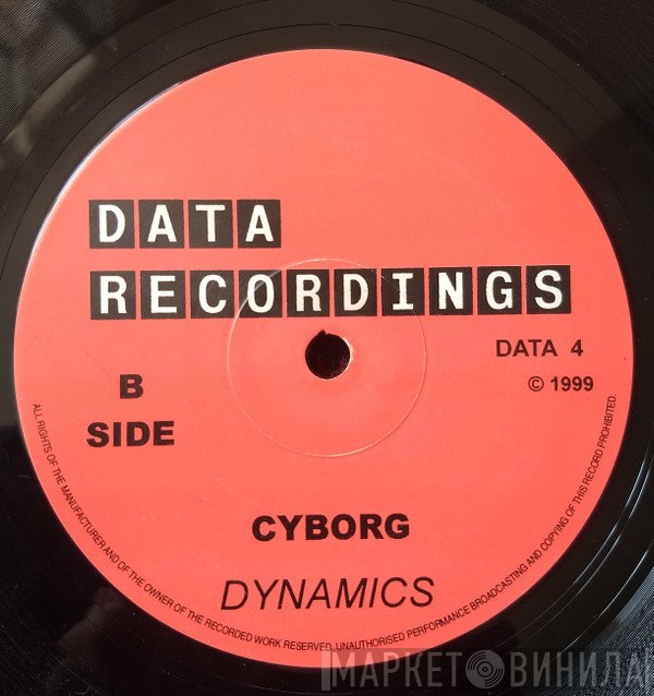 Output , Dynamics - Sirus (Dynamics Remix) / Cyborg