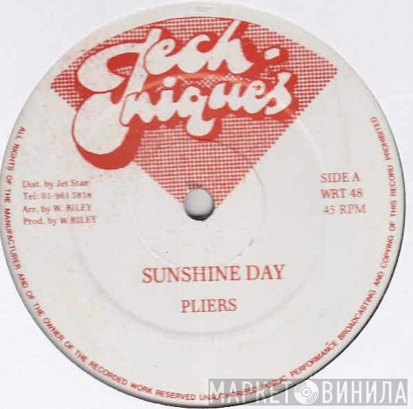 Papa San, Pliers - Sunshine Day / Listen To Me