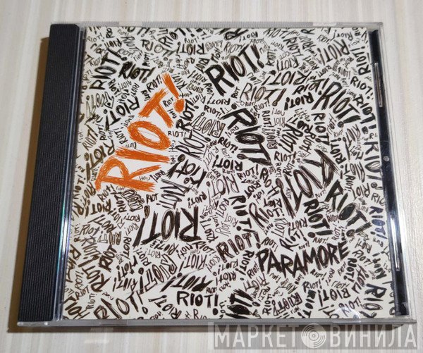 Paramore  - Riot!