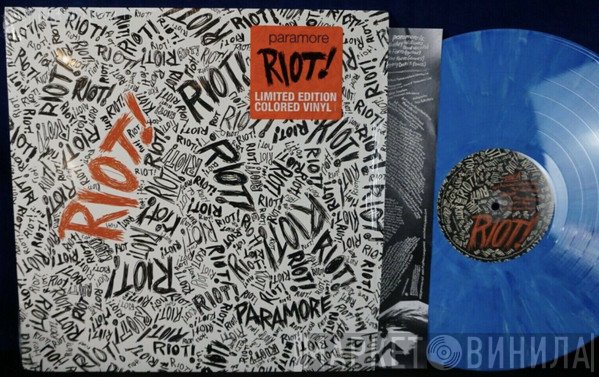 Paramore  - Riot!