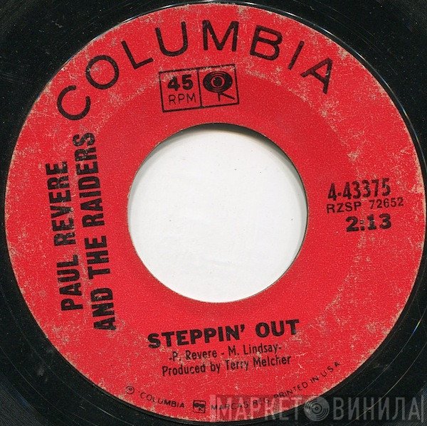 Paul Revere & The Raiders  - Steppin' Out