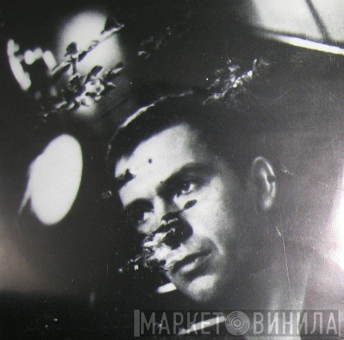 Peter Gabriel  - The Intruder