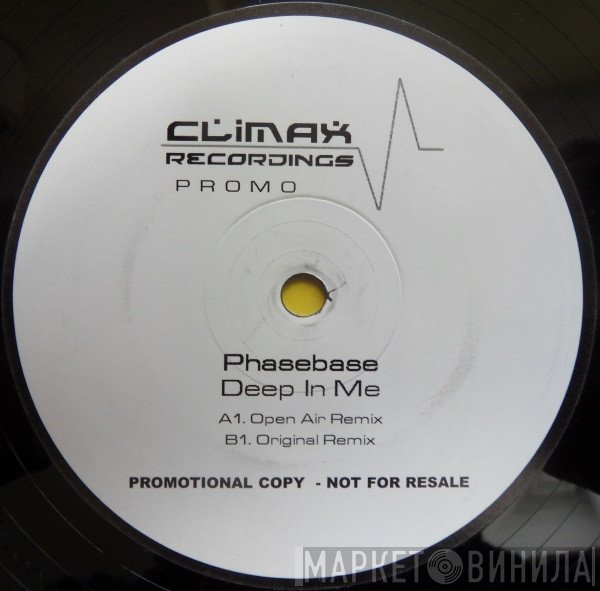 Phasebase - Deep In Me