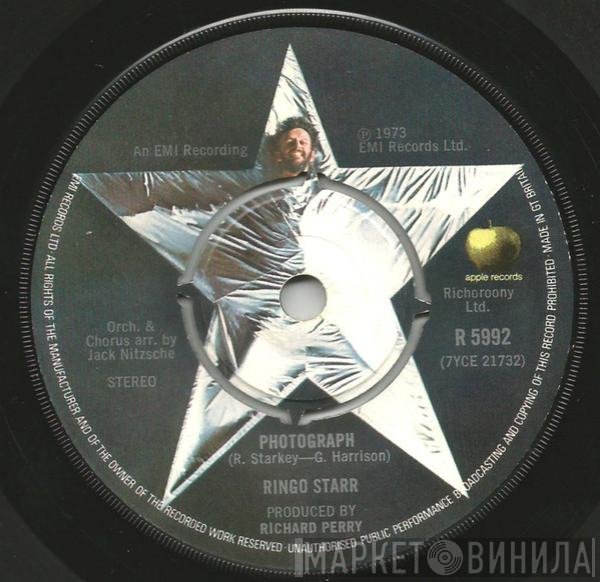  - Photograph